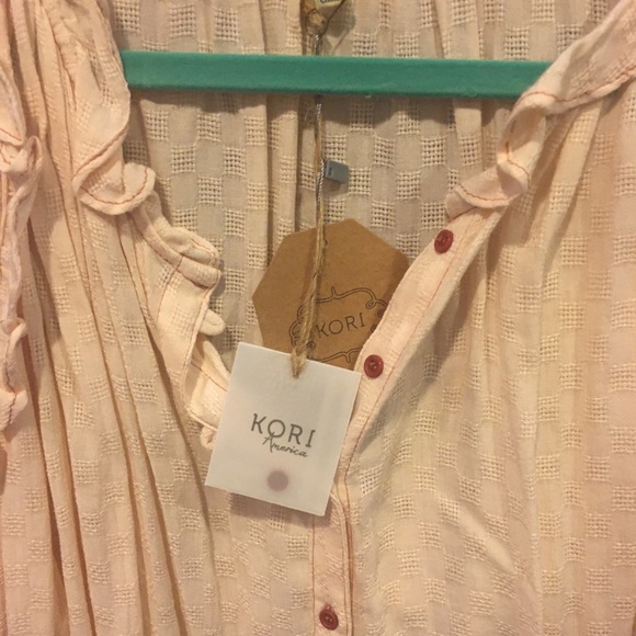 🎀Ruffled Cold Shoulder Blouse - Picture 7 of 7